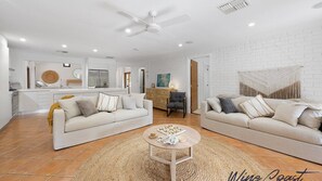 Living area - Reflections in the Sea by Wine Coast Holidays (ALDINGA BEACH)