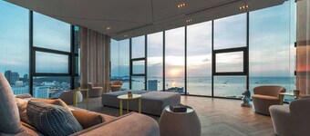 2 Bed Room, Spacious Place at Central Pattaya