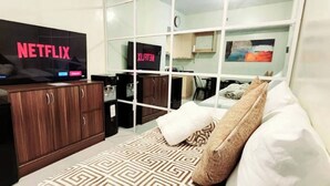 1 bedroom, iron/ironing board, Internet, bed sheets