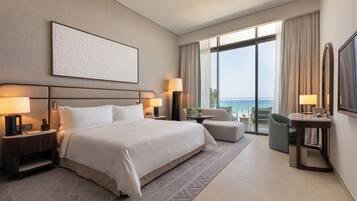 Premier Room Sea View | Minibar, Schreibtisch, schallisolierte Zimmer, Bügeleisen/Bügelbrett