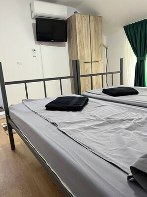 2 chambres, accès à Internet