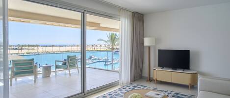 Deluxe Four Bedroom Suite Marina View | Terrazza/patio