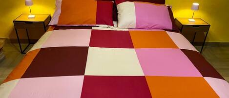 1 habitación y ropa de cama