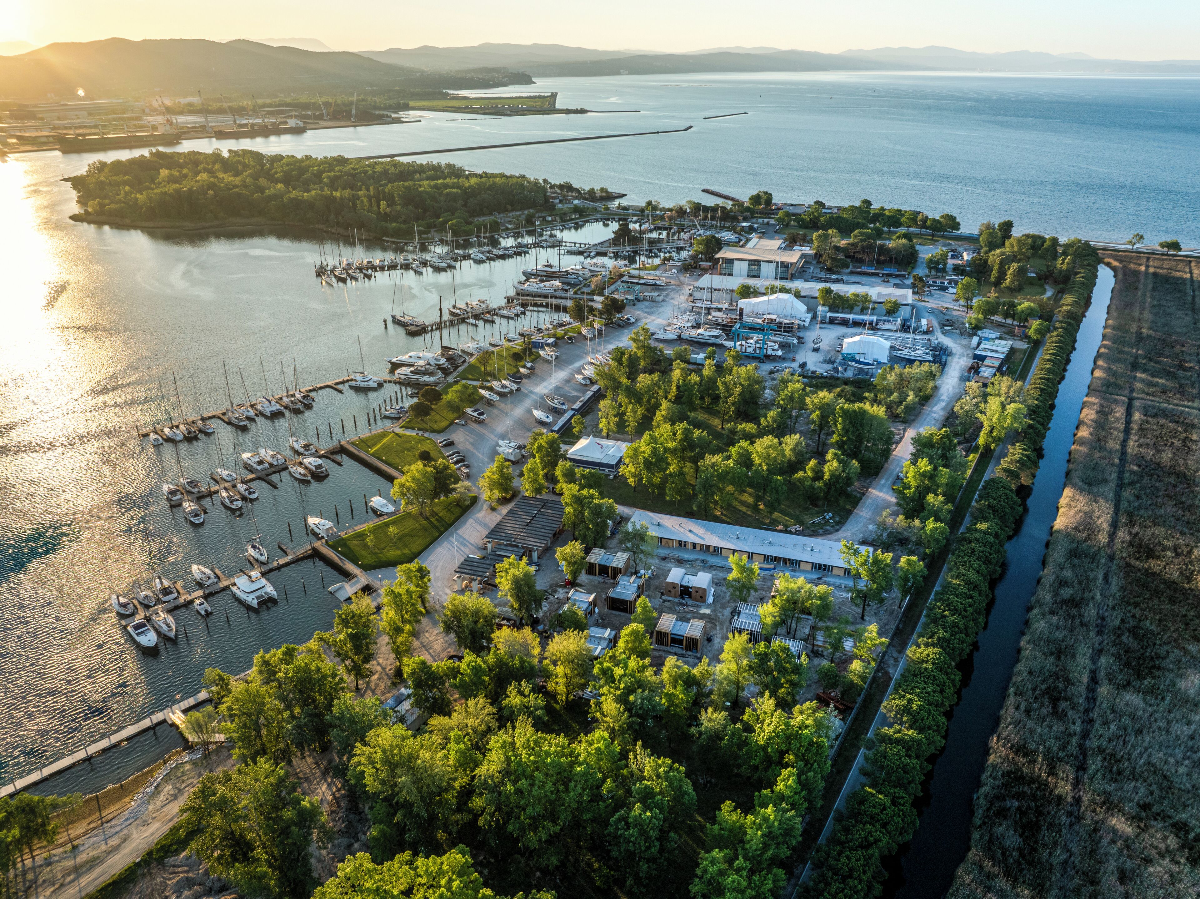 Khuôn viên nơi lưu trú