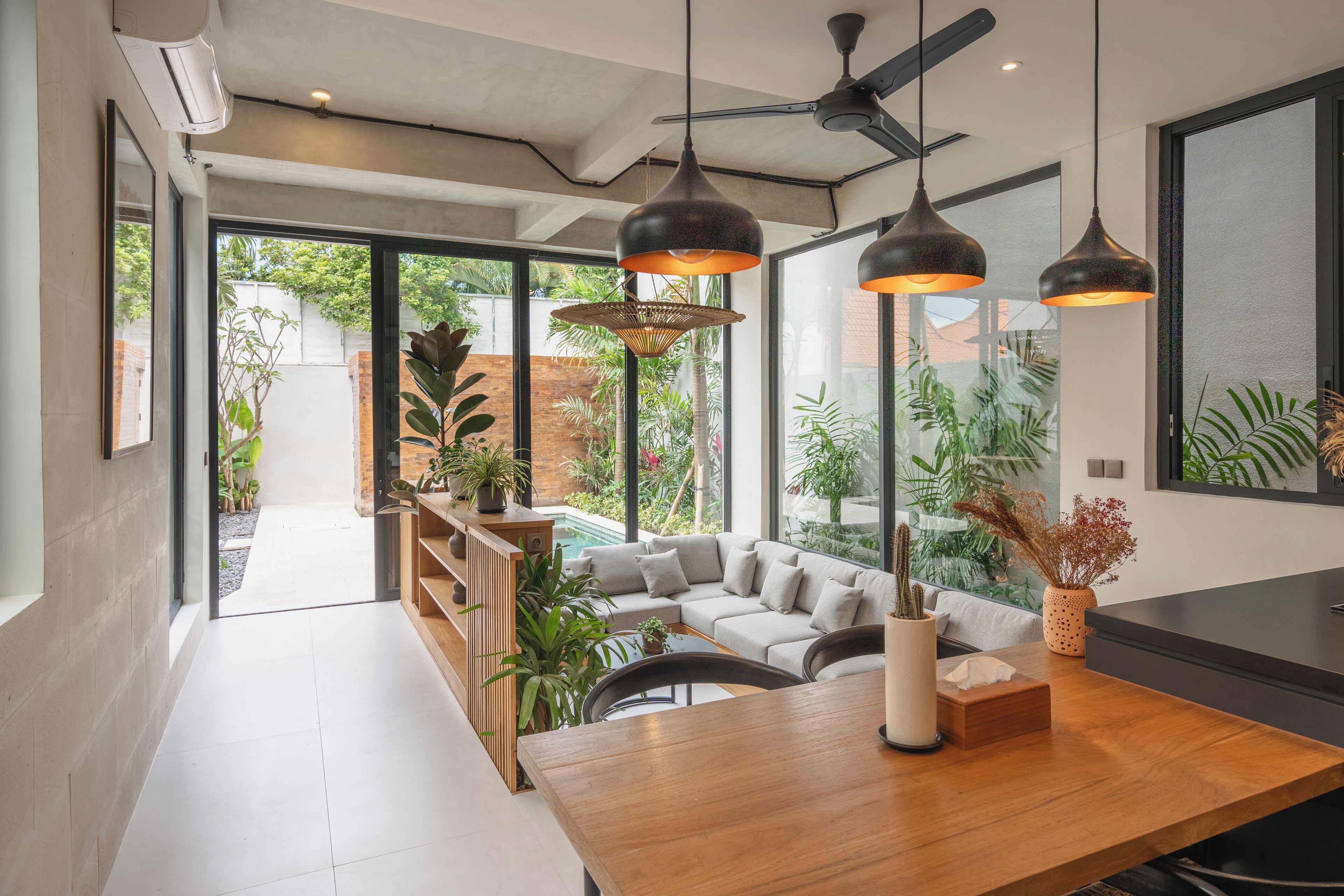 Deluxe Villa, 1 Bedroom, Private Pool, Pool View | Living area