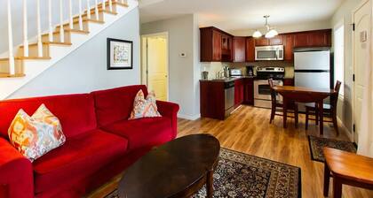 Mtn View Villa on Choice Avenue - Steps to Downtown