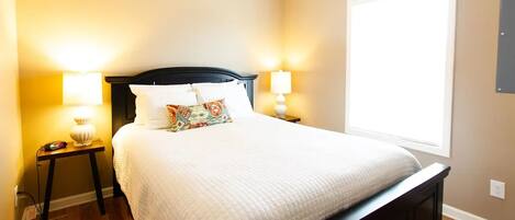 2 bedrooms, iron/ironing board, WiFi, bed sheets
