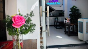 Front of property - evening/night - Dom Hostel and Bar (Da Nang)