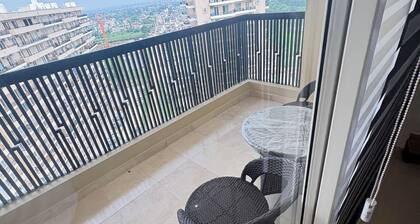 Luxury 2 Room with Majestic Sunset and Kasauli view