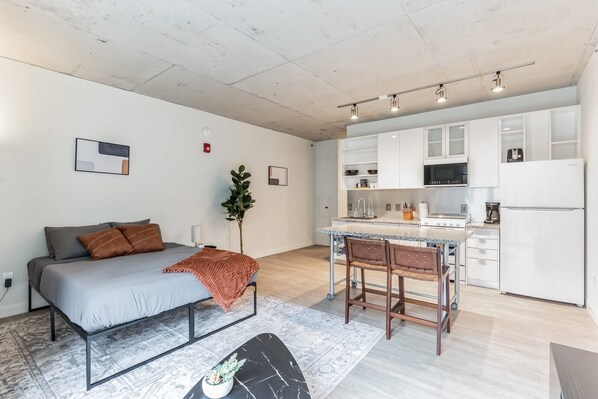 1 bedroom, iron/ironing board, travel crib, WiFi