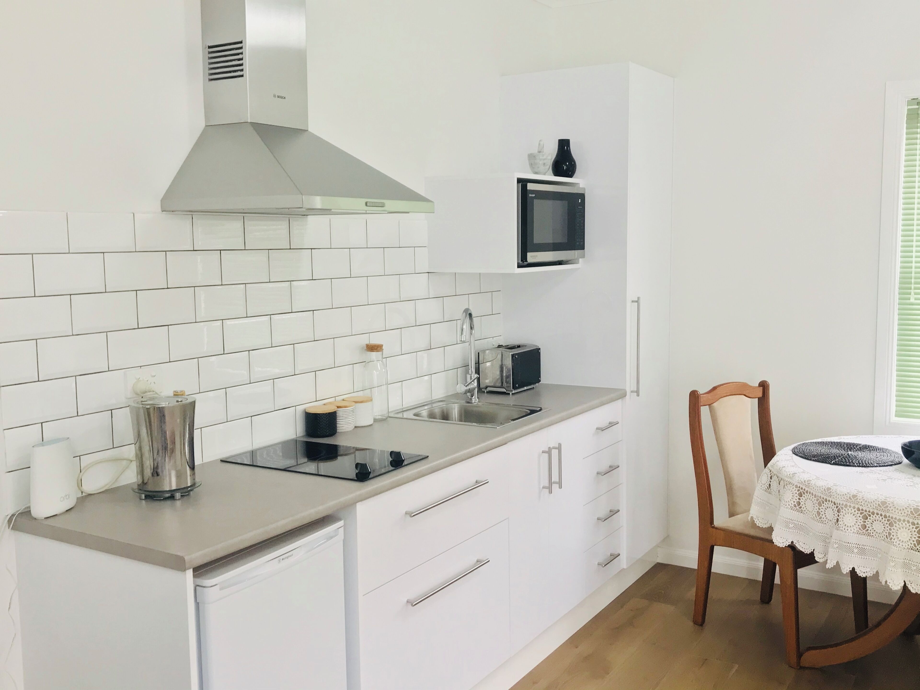 Fridge, microwave, stovetop, electric kettle