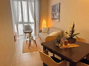 Comfort Apartment, 1 Bedroom, Kitchen, City View | Iron/ironing board, free WiFi - Sombrero Holiday Apartments (Fuengirola)