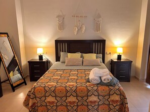 Family Apartment, 2 Bedrooms, Kitchen, City View | Iron/ironing board, free WiFi - Sombrero Holiday Apartments (Fuengirola)