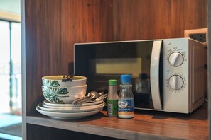 Apartment, Balcony | Private kitchenette