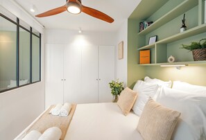 Cobertura luxo, vista para a cidade | Ferros/tábuas de passar roupa, berço de viagem, Wi-Fi de cortesia