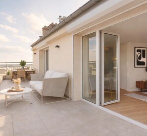 Deluxe Penthouse, City View | Terrace/patio