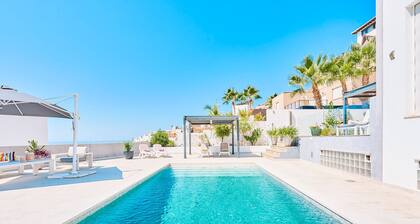 Villa 'La Buena Vida Torrox' mit Meerblick, WLAN und Klimaanlage