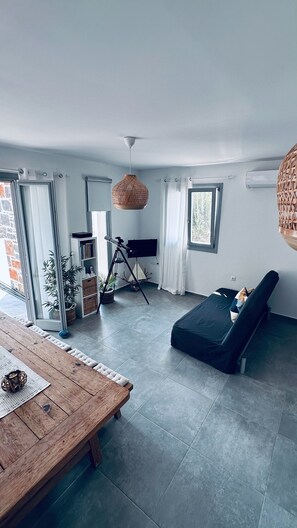 Interior - Villa Meleti - Panoramic View of Kassos Island (Kassos)