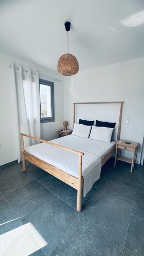 3 chambres, fer et planche à repasser, Wi-Fi gratuit, draps fournis