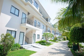 Bella 2 Bedrooms Garden View | View from room