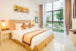 Costa 2 Bedrooms with Balcony | Desk, free WiFi