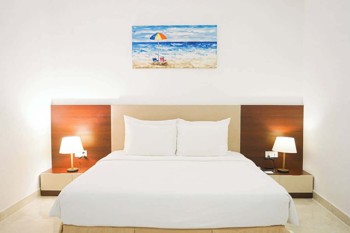 Bella 2 Bedrooms Garden View | Desk, free WiFi