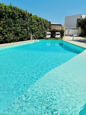 Pool - Enchanting villa with AC and pool in picturesque Plemmirio (Plemmirio)