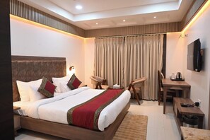 Deluxe Double Room - Sainik Grand (Varanasi)