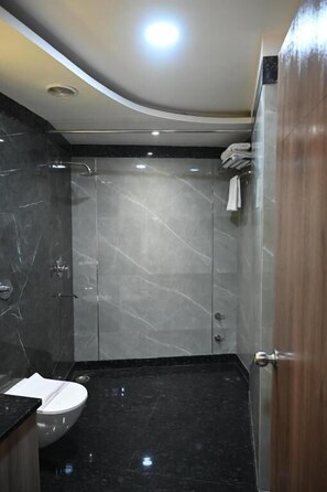 Suite, Balcony, City View | Bathroom - Sainik Grand (Varanasi)