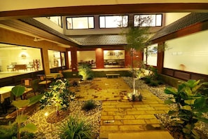 Hallway - zodiac heritage hotel (Kanjirappally)