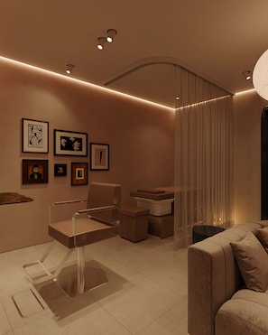 Couples treatment rooms, sauna, steam room, hot stone massages