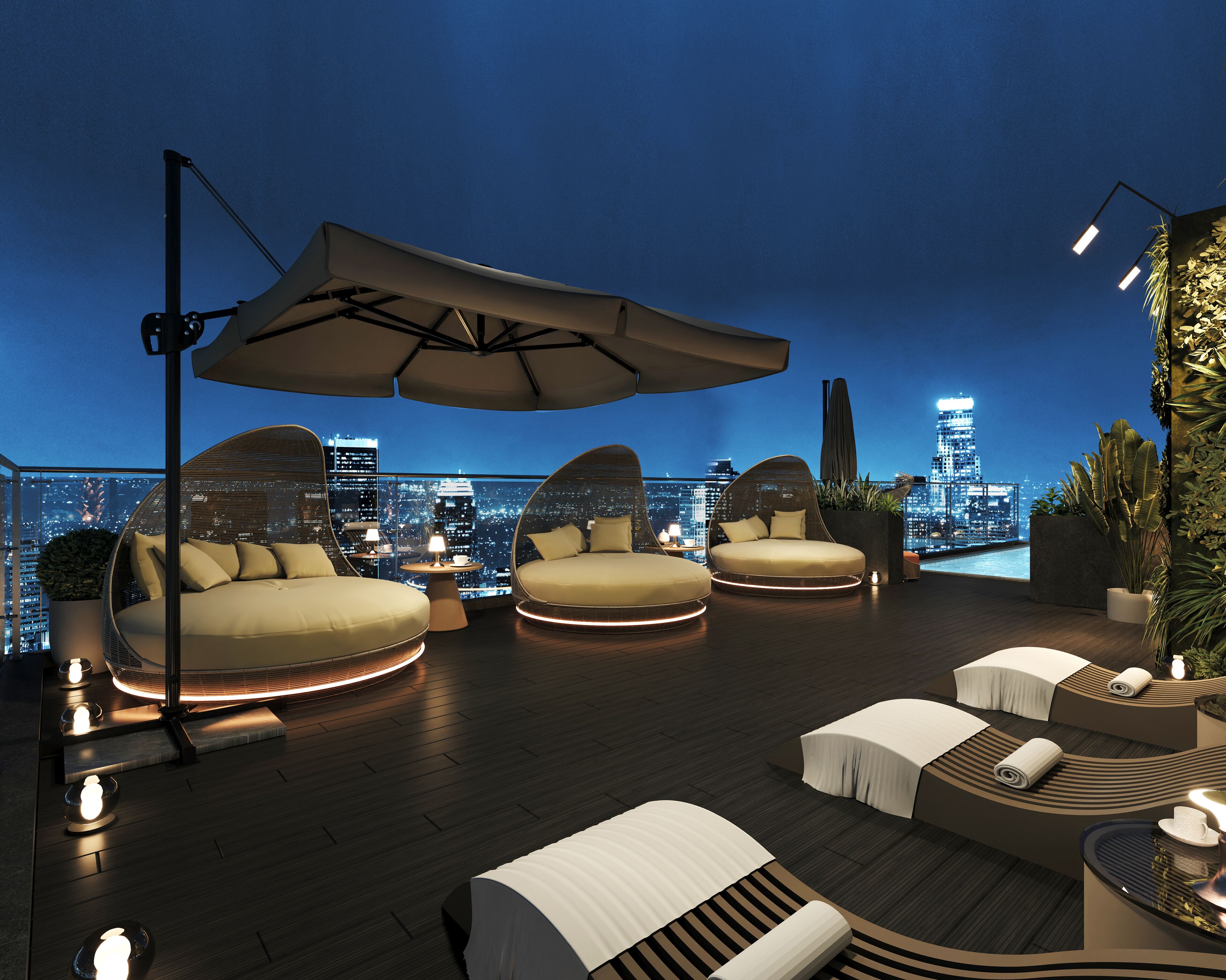 Una piscina al aire libre, sombrillas, sillones reclinables de piscina