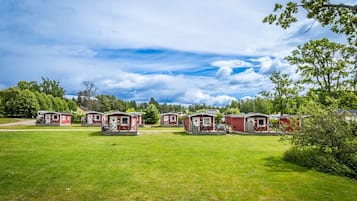 Classic Cottage | Cribs/infant beds, free WiFi