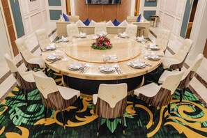 Restaurant - The Premier Palace Hotel and Spa (Phnom Penh)