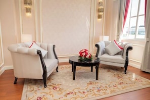 Room - The Premier Palace Hotel and Spa (Phnom Penh)