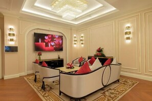 Room - The Premier Palace Hotel and Spa (Phnom Penh)