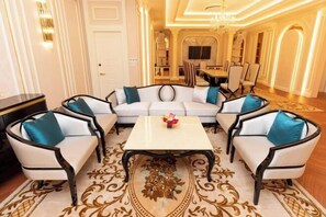 Room - The Premier Palace Hotel and Spa (Phnom Penh)