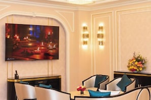 Room - The Premier Palace Hotel and Spa (Phnom Penh)