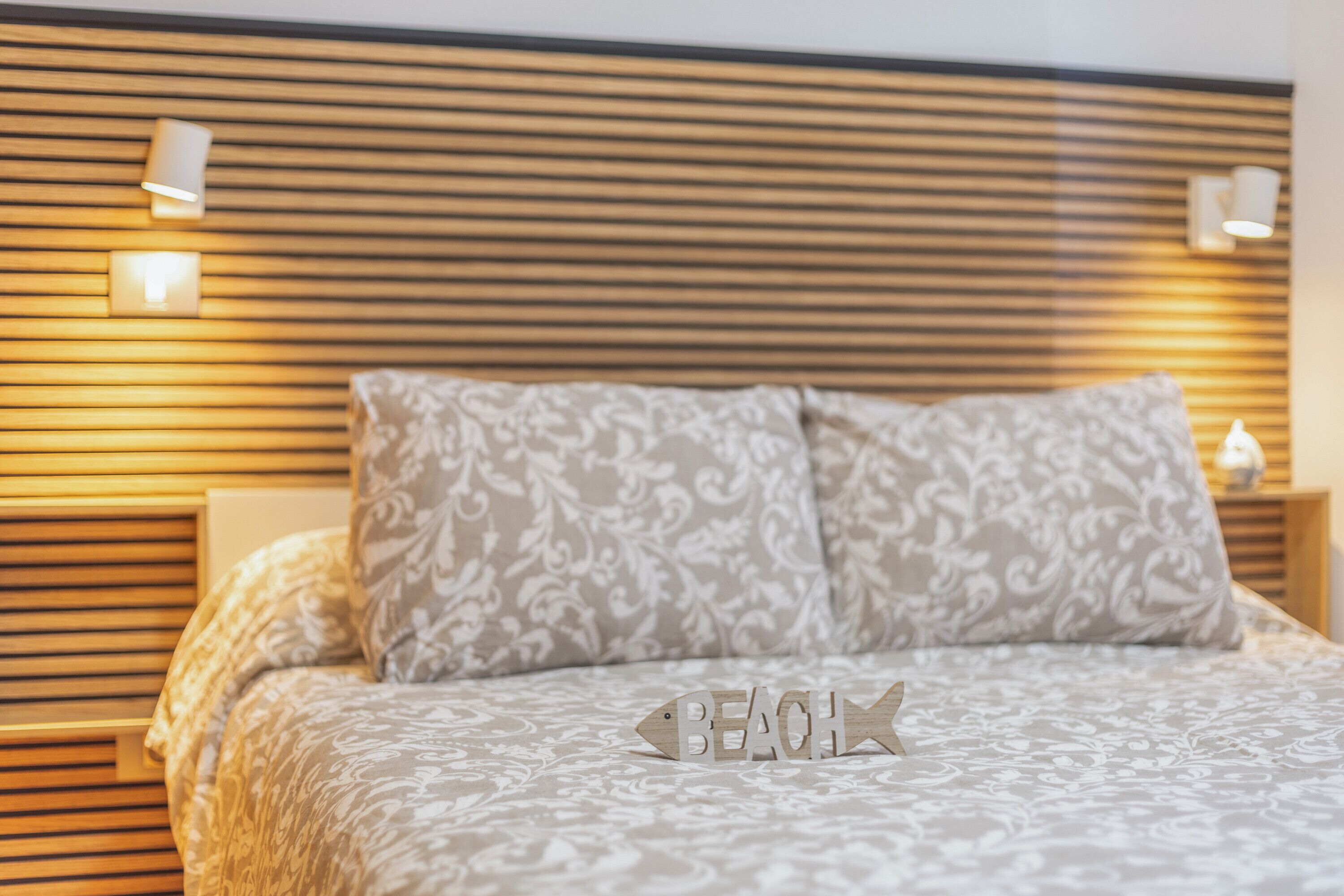 1 camera, ferro/asse da stiro, Wi-Fi, lenzuola