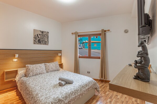 1 quarto, ferros/tábuas de passar roupa, Wi-Fi, roupa de cama
