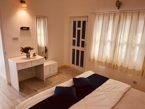 3 bedrooms, Internet, bed sheets