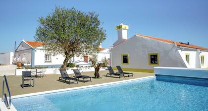 CASA DAS OLIVEIRAS A haven of tranquillity, where nature reveals all its beauty.