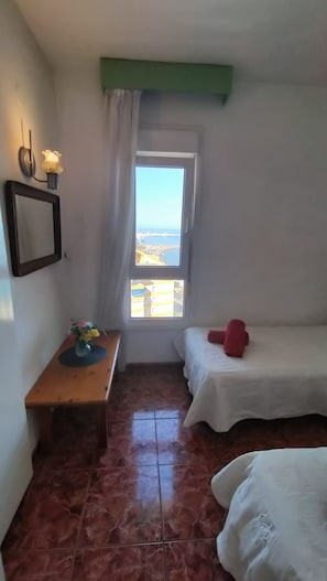1 室のベッドルーム、アイロン / アイロン台、WiFi、ベッドシーツ