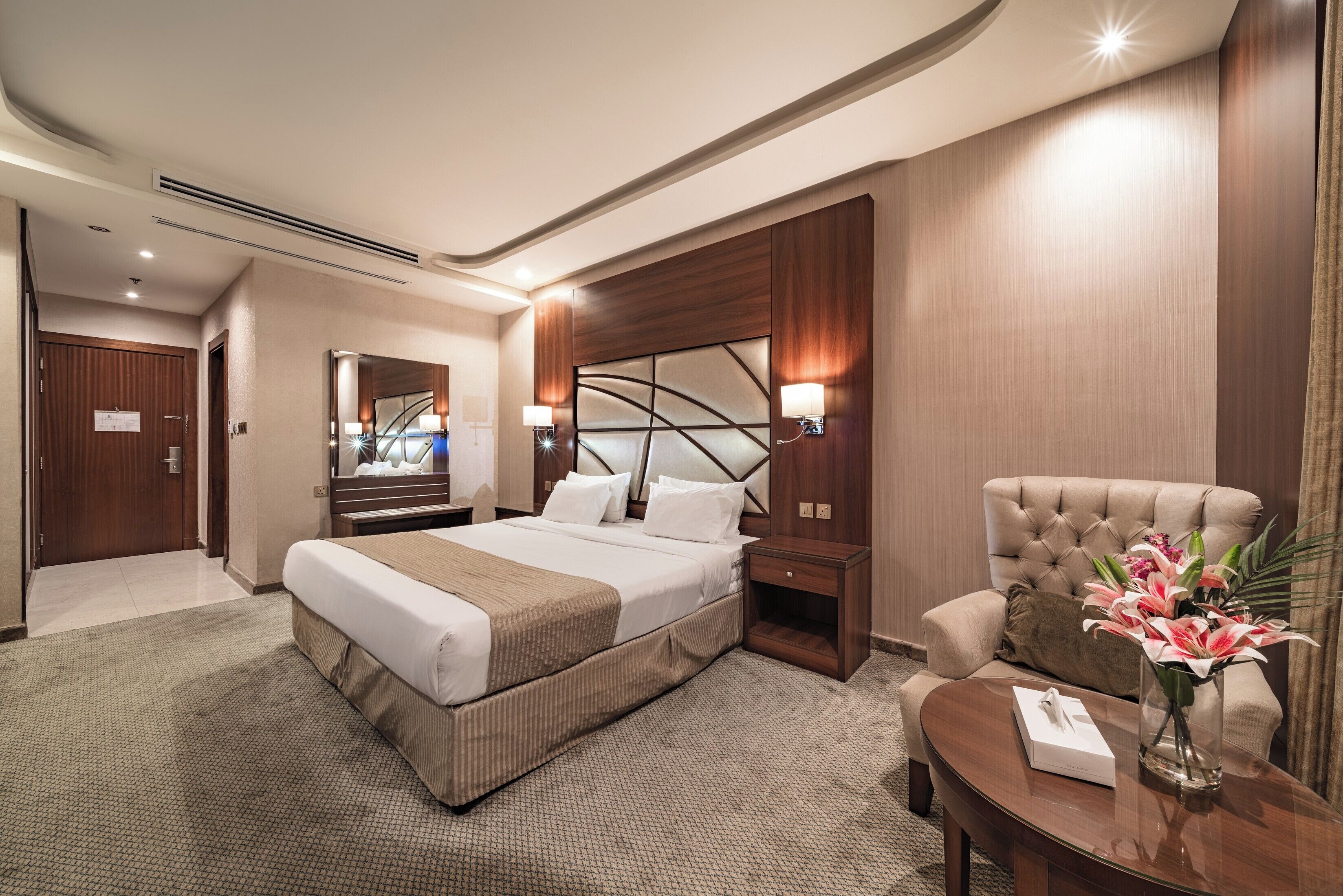 豪華雙人房, 1 張特大雙人床 | 迷你吧、書桌、免費無線上網、床單