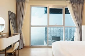 Room - Thompson Suites Okada (Bayshore 2 Residence) (Paranaque)