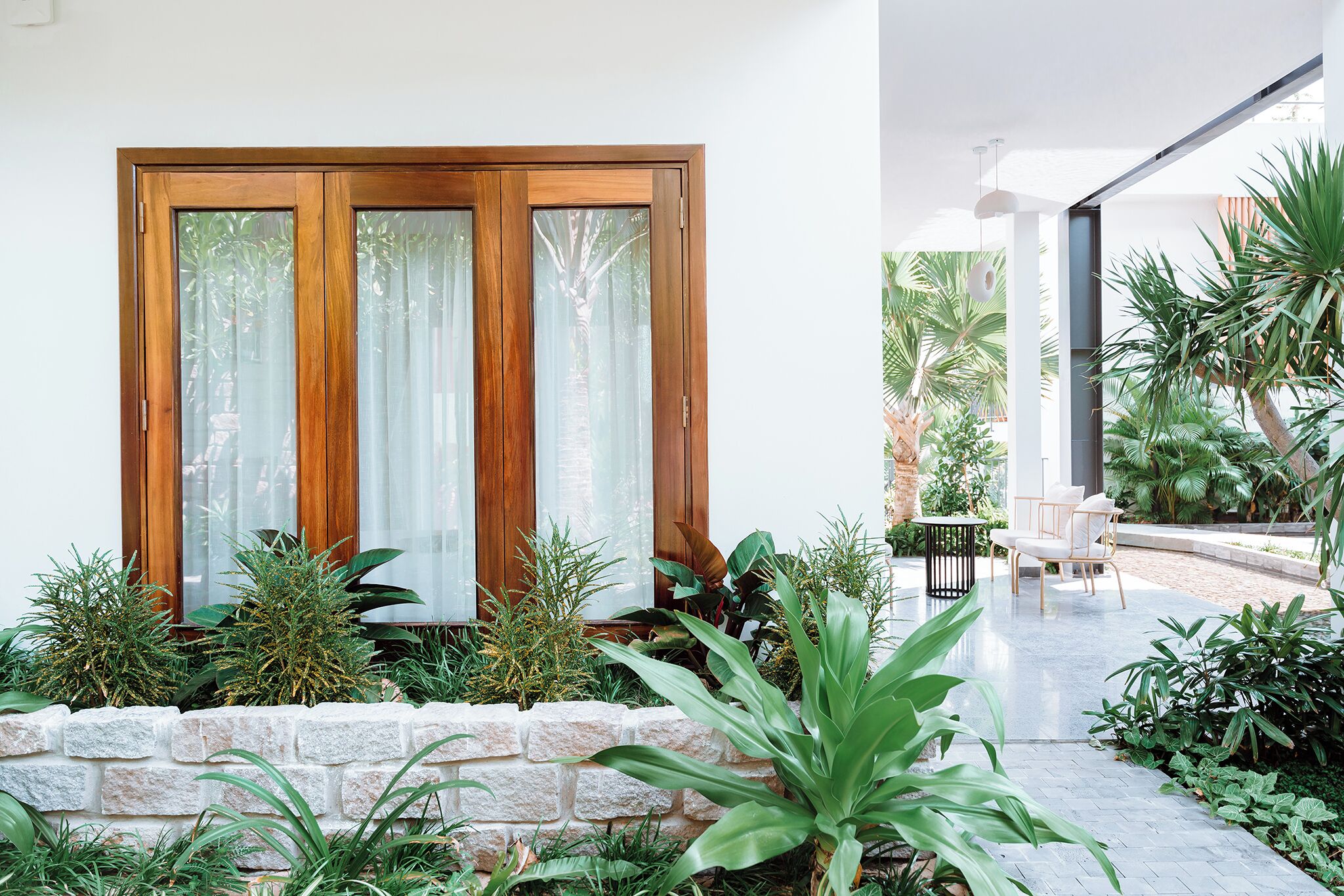 华丽双人房, 阳台 | 迷你吧、客房内保险箱、办公桌、隔音