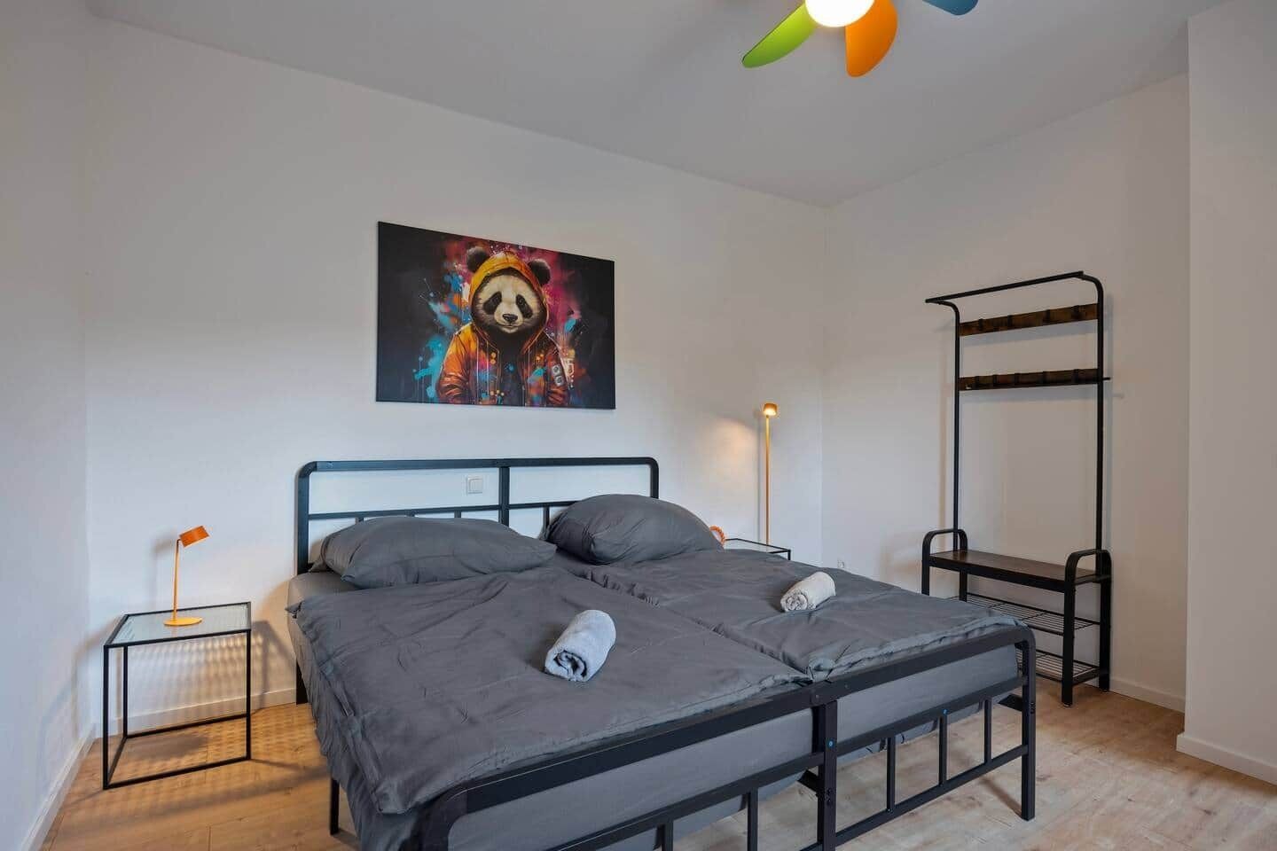 4 Schlafzimmer, Schreibtisch, WLAN, Bettwäsche