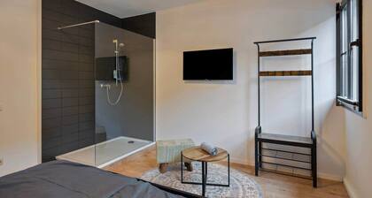 DEINE BUDE - 5 Zi., BĂ€der, KĂŒche