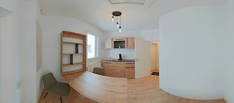 DEINE BUDE - 5 Zi., Bäder, Küche