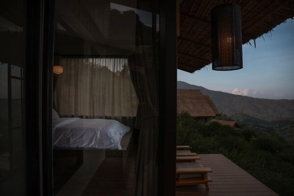 Room - Chai Cheevit Maesa (Mae Rim)